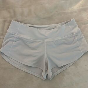 Lululemon white speed up shorts size 4